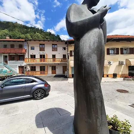 Hlapi With * Kobarid