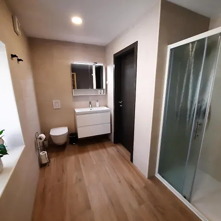 Hlapi With Apartament Kobarid